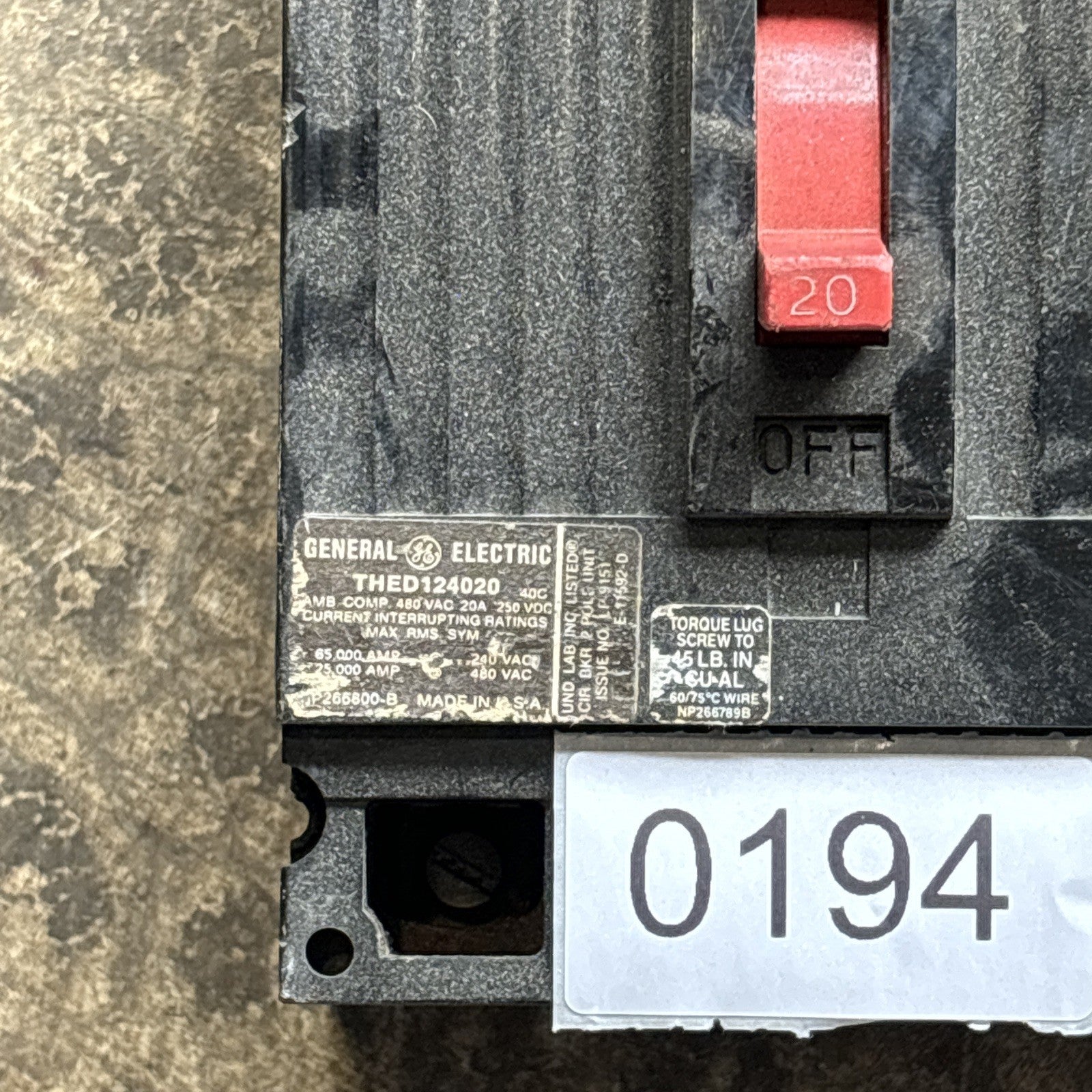GE THED124020 Circuit Breaker, 20A, 2P, 480VAC Tested Works1
