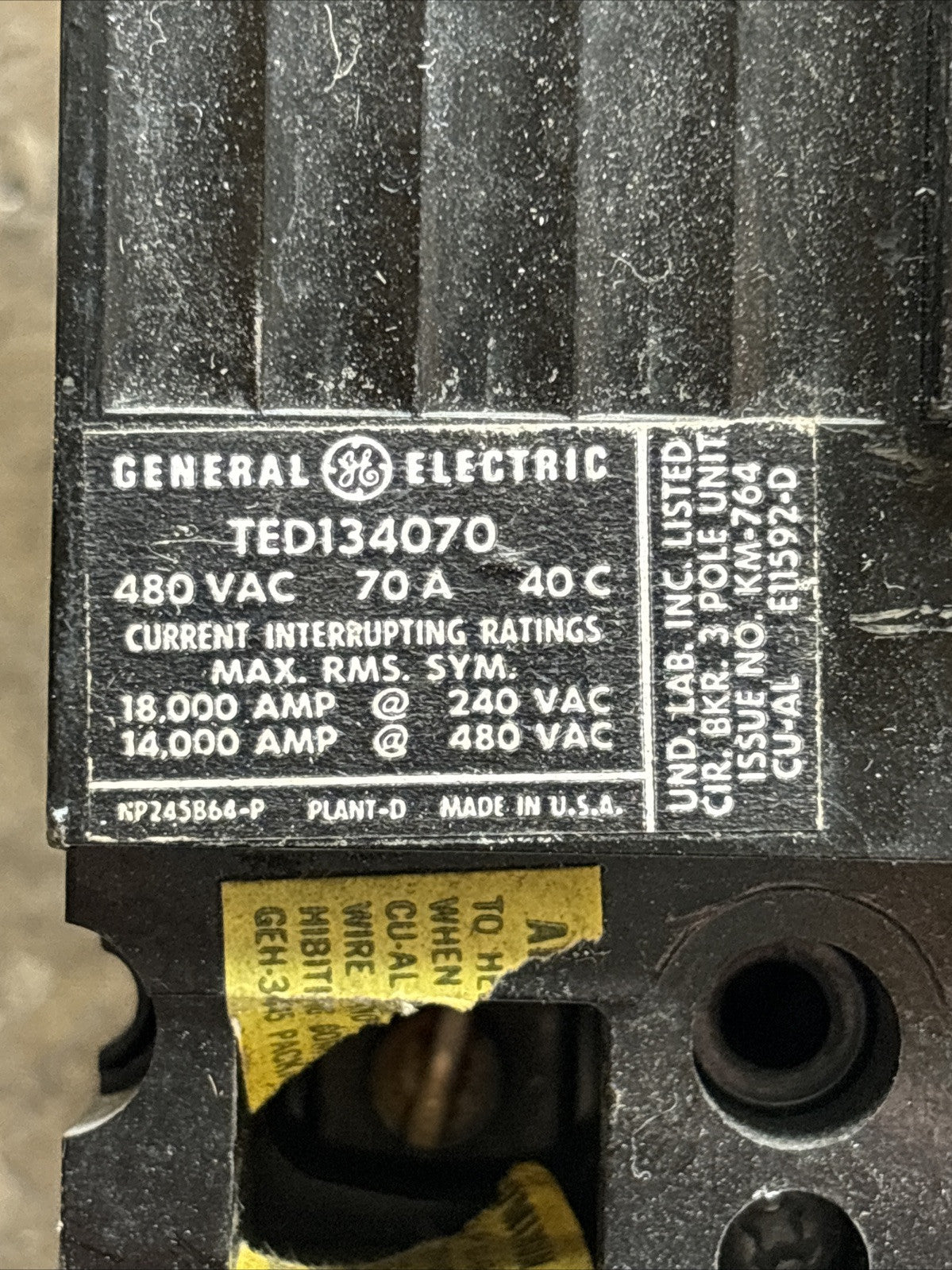 General Electric TED134070 Molded Case Circuit Breaker 70A 3 Phases 480V Tested1