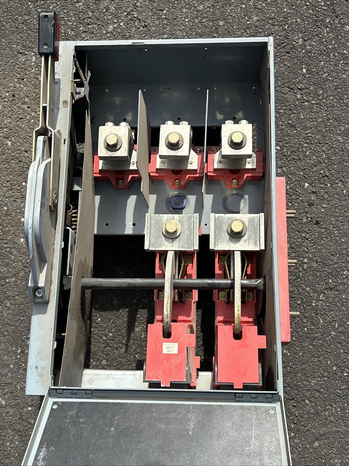 Square D QMB367MW Used Fusible Main Panel Switch 800A, 600Volt 3 Phase2