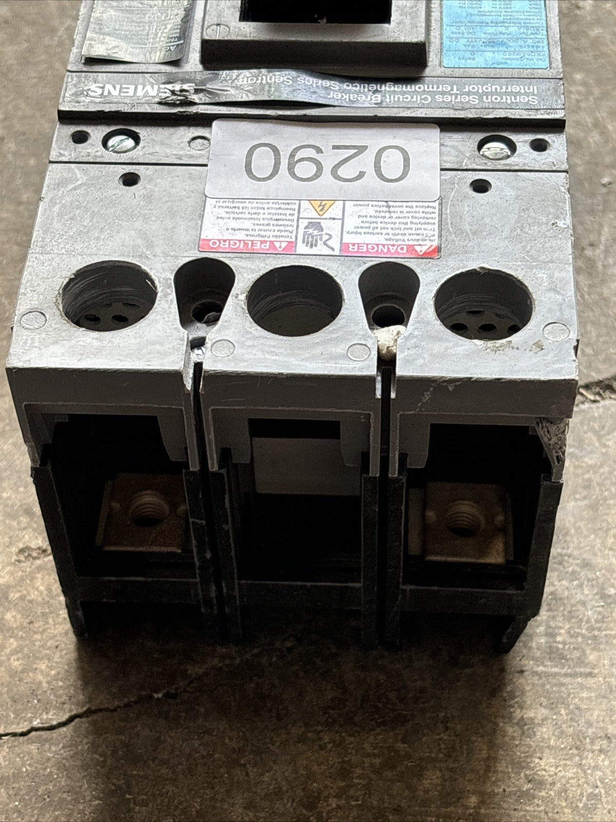 Siemens FXD63B250 Circuit Breaker 250A 3P 600V 3PH FXD6 250 Amp Tested Works5