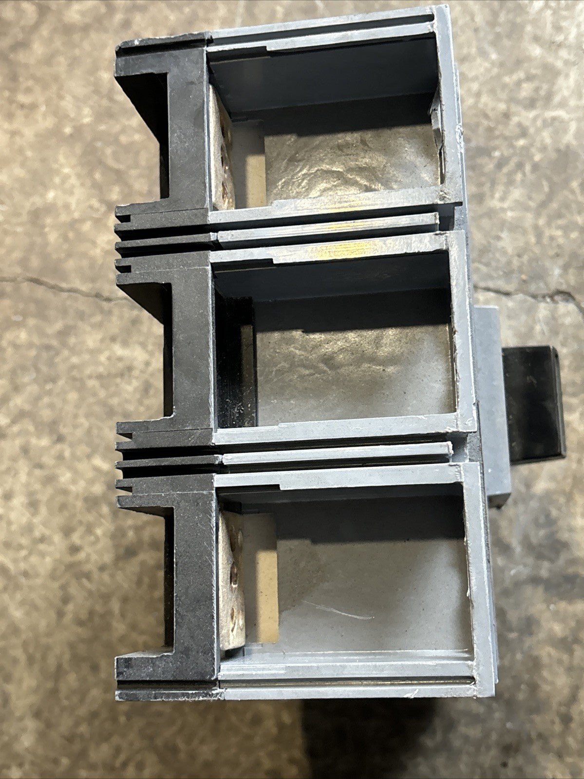 SIEMENS JXD22B400 SENTRON SERIES 400 AMP BREAKER4