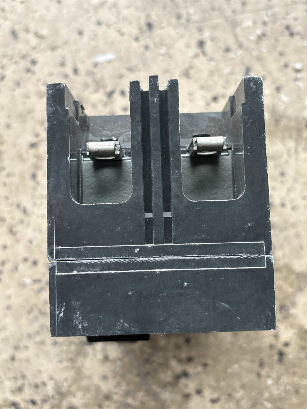 General Electric TEB122020 GE 20 amp 2 pole 240 volt Circuit Breaker Used Tested5