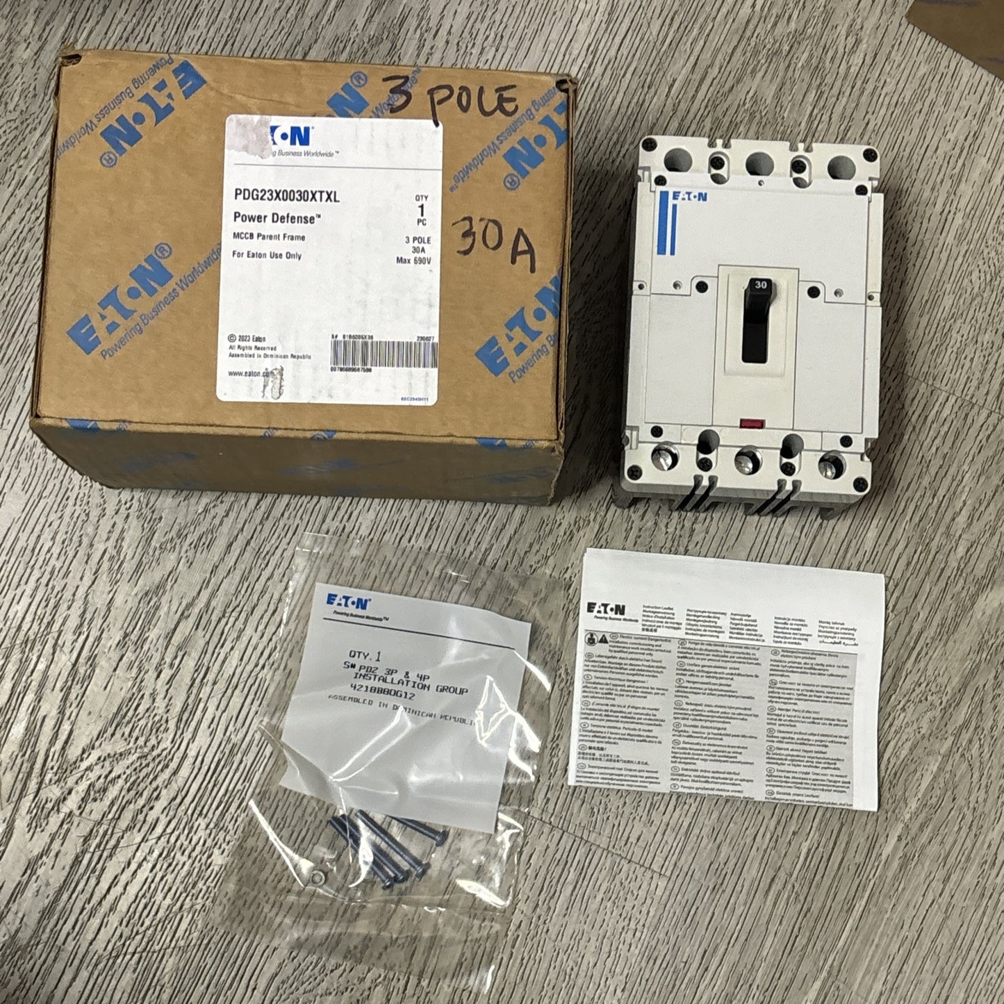 EATON PDG23X0030XTXL  3 Pole 690v Max 30A Circuit Breaker NEW2